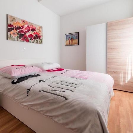 F12 Apartments ซาเกร็บ ภายนอก รูปภาพ