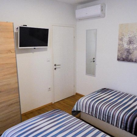 F12 Apartments ซาเกร็บ ภายนอก รูปภาพ