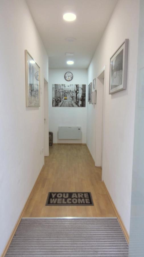 F12 Apartments ซาเกร็บ ภายนอก รูปภาพ