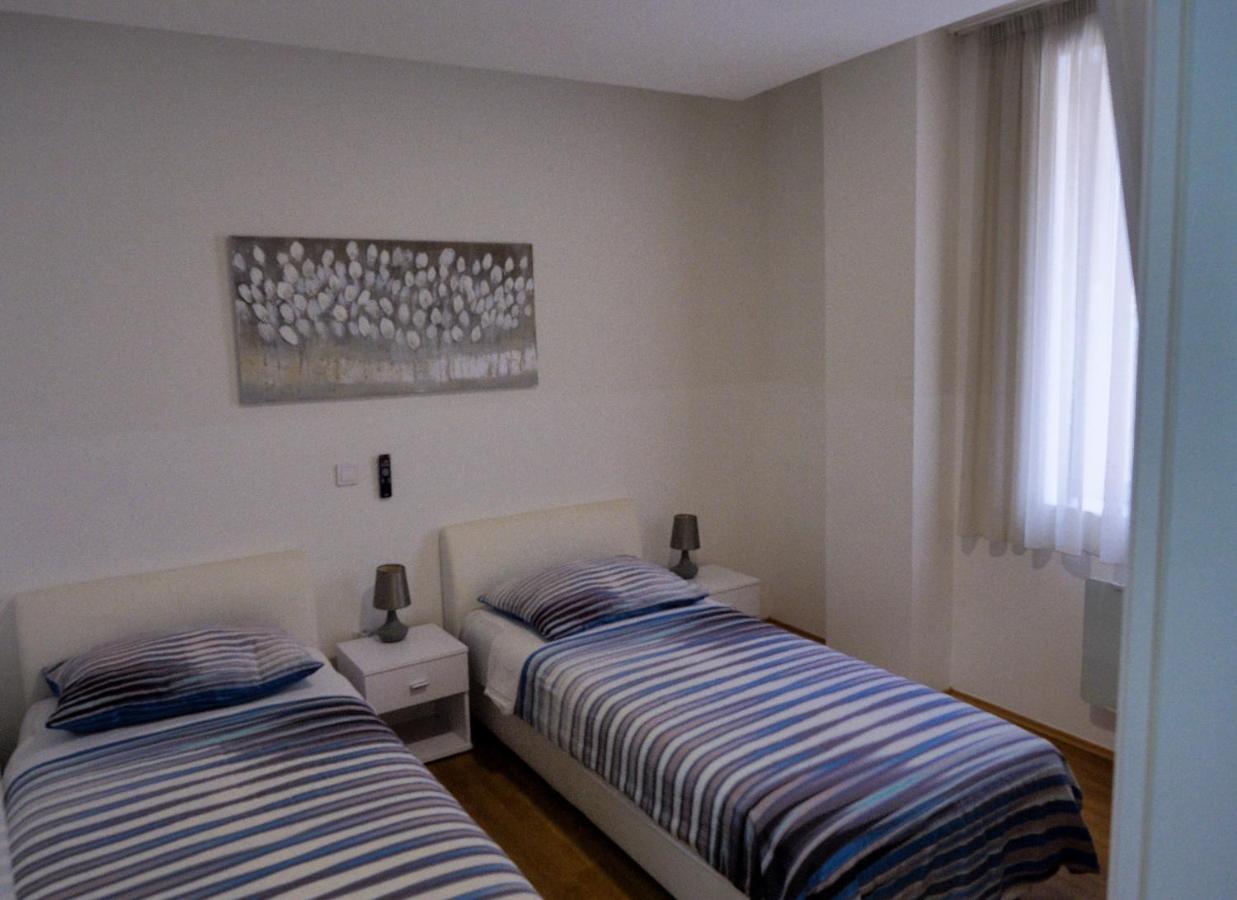 F12 Apartments ซาเกร็บ ภายนอก รูปภาพ